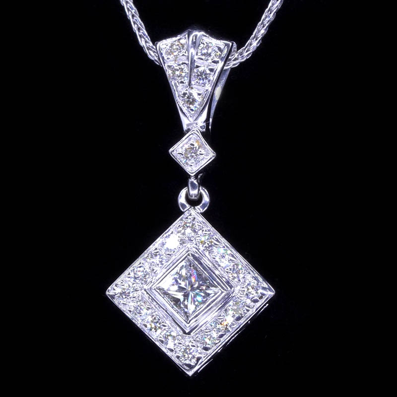 25 Carat Princess Cut Diamond Pendant, 10kt White Gold...............