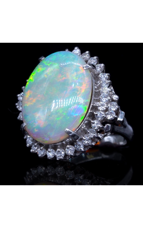 8ct Opal Estate Ring