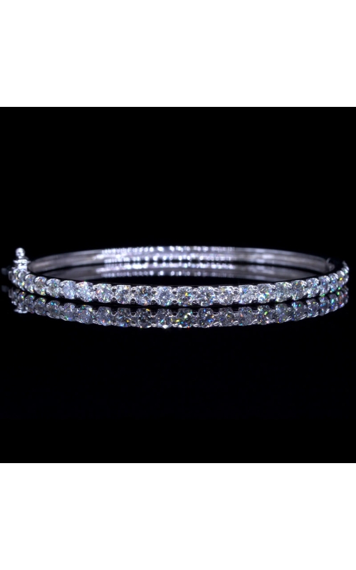 25 Stone Prong Set Diamond Bangle in White Gold